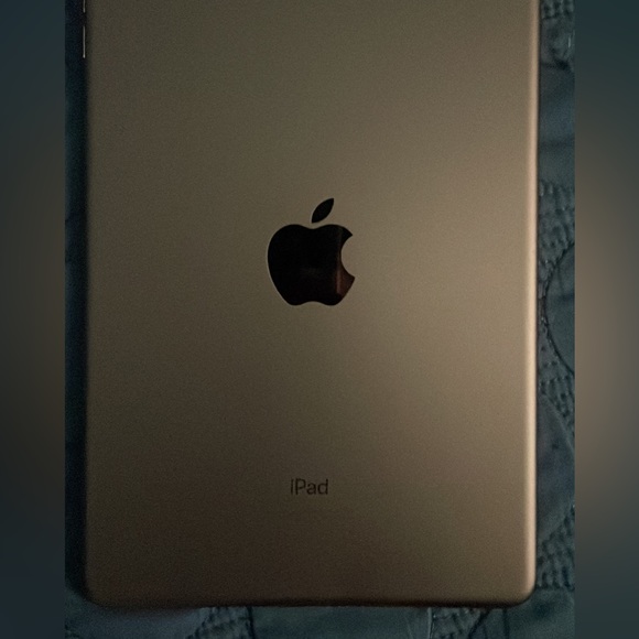 iPad mini 5gen - Picture 2 of 2